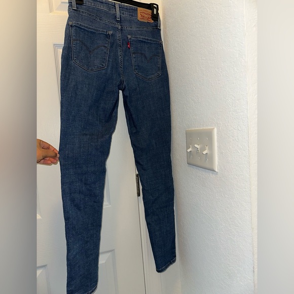 Levi Strauss Skinny Jeans Bundle Size 26 | 721 & 711 | Distressed Stretch Denim - Picture 4 of 17